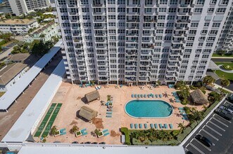 405 N Ocean Blvd, Unit 507 in Pompano Beach, FL - Building Photo - Building Photo