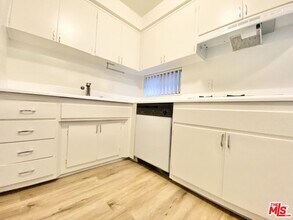 1134 N Clark St in West Hollywood, CA - Building Photo - Building Photo