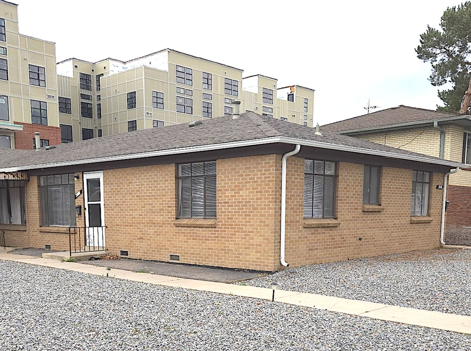 2347 S Race St in Denver, CO - Building Photo