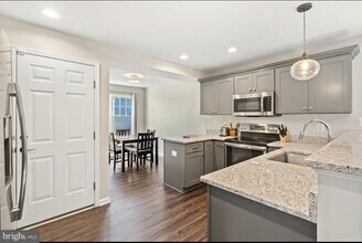 144 Rollason Dr in Front Royal, VA - Building Photo - Building Photo