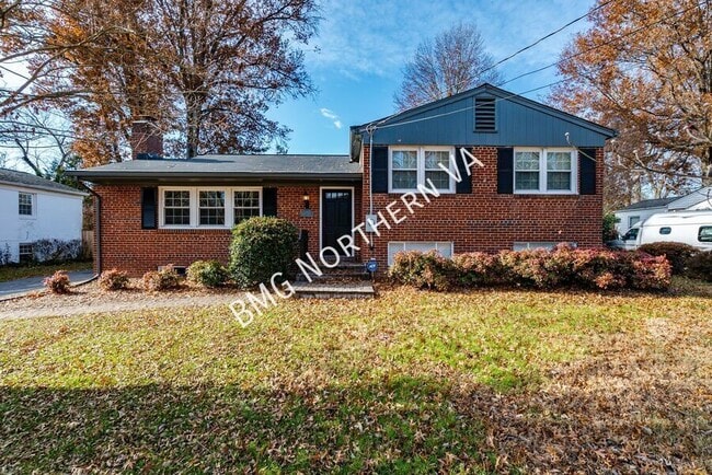 property at 7736 Midday Ln