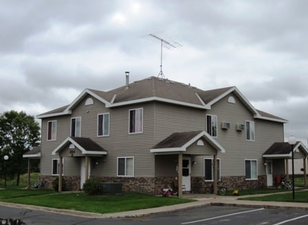 Dunn Square Apartments in Hinckley, MN - Foto de edificio