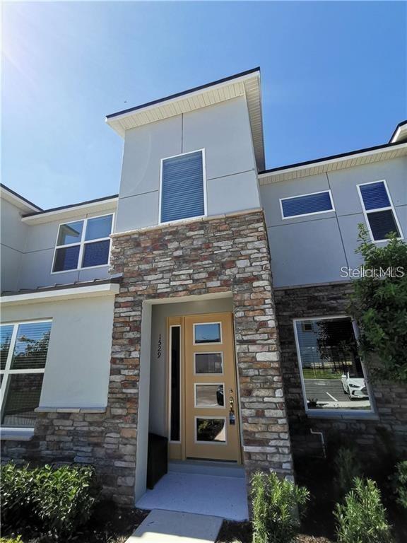 1529 Carey Palm Cir in Kissimmee, FL - Building Photo - Building Photo