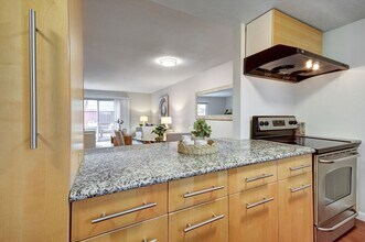 1111 Reed Ave in Sunnyvale, CA - Building Photo - Building Photo