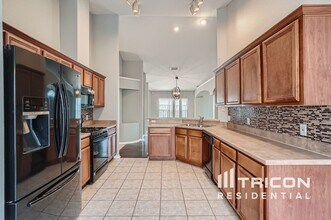 7025 Colony Pointe Dr in Riverview, FL - Building Photo - Building Photo