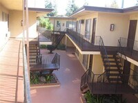 4100 Arch Dr, Unit 9 - 6