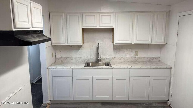 1631 W 14th St in Jacksonville, FL - Building Photo - Building Photo