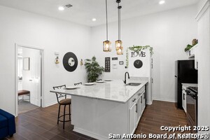 5818 Liberty Bell St in San Antonio, TX - Building Photo - Building Photo