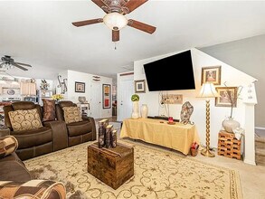 3907 Whispering Willows Dr in Greensboro, NC - Foto de edificio - Building Photo