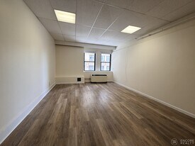 62 Boylston St, Unit 106 in Boston, MA - Building Photo