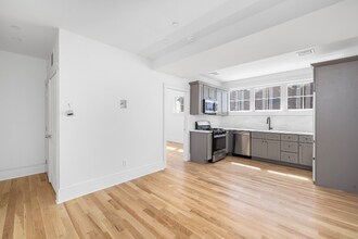 293 Governor St in Providence, RI - Building Photo - Building Photo