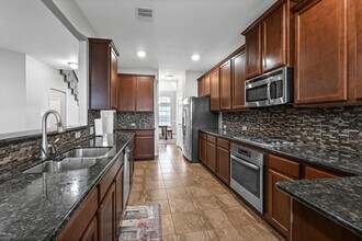 20254 Fossil Valley Ln in Cypress, TX - Building Photo - Building Photo