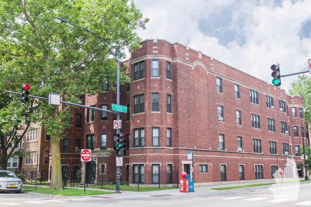 5156 N Leavitt St, Unit 1 in Chicago, IL - Building Photo