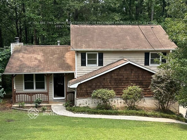 property at 165 Curtis Cove
