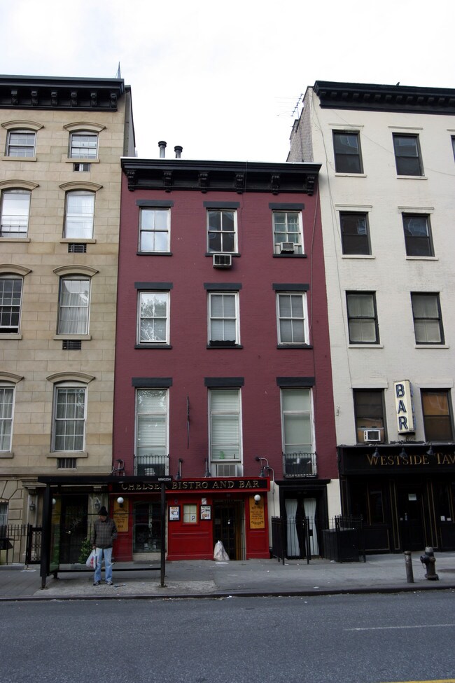 358 W 23rd St