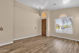 3261 W Ross Dr in Chandler, AZ - Building Photo - Building Photo