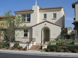 13507 Blue Lace tr in San Diego, CA - Building Photo
