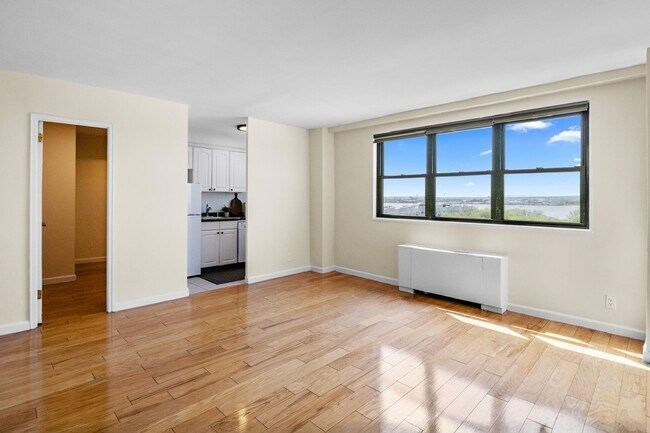 property at 1225 John F. Kennedy Blvd