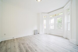 5302 Hudson Ave in West New York, NJ - Building Photo