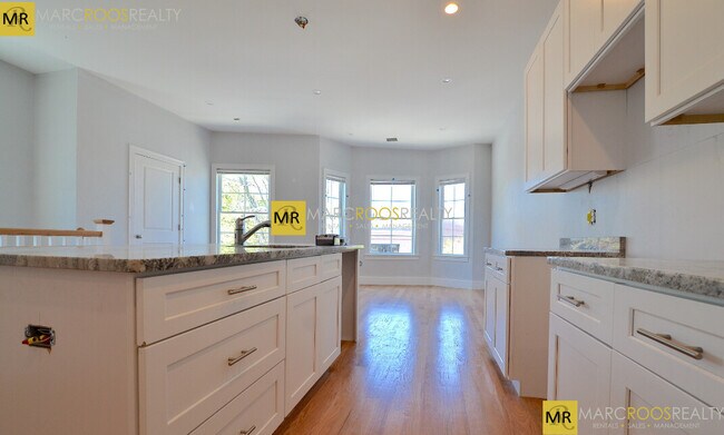 11 Islington St in Boston, MA - Building Photo - Building Photo