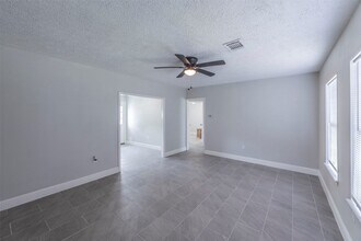 5007 Northridge Dr in Houston, TX - Building Photo - Building Photo