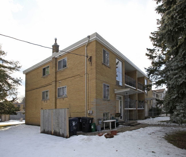 13 Annapearl Ct in Toronto, ON - Building Photo - Primary Photo