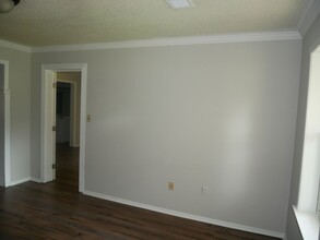 5805 Fleetwood Dr in Horn Lake, MS - Building Photo - Building Photo
