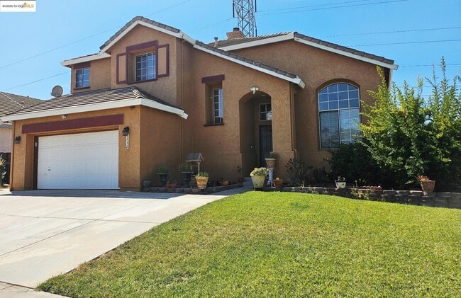 2236 Newport Ct in Discovery Bay, CA - Building Photo - Building Photo