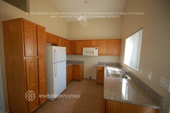 1545 W Burgess Ln in Phoenix, AZ - Foto de edificio - Building Photo