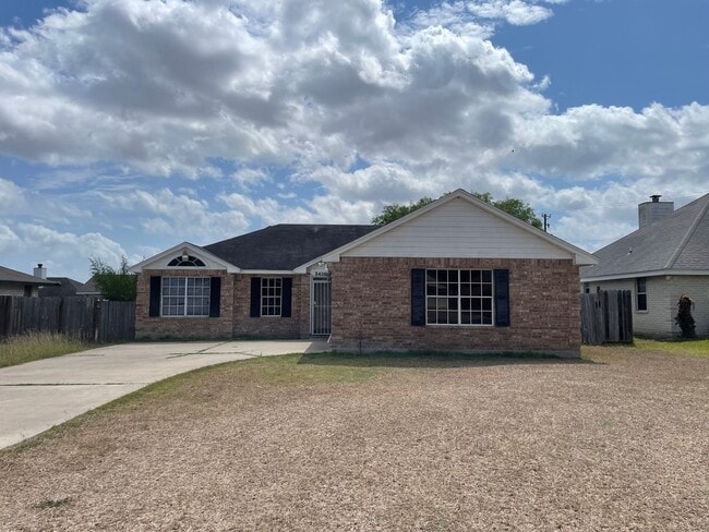 property at 5438 Boxwood Creek