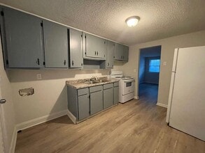 99 Tillman Dr in Carrollton, GA - Building Photo - Building Photo
