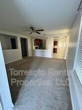 5910 Sandy Lake St in San Antonio, TX - Building Photo - Building Photo