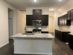 4617 Azurite Rd in Little Elm, TX - Building Photo - Building Photo