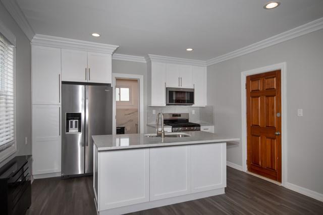29 Locust St in Greenvale, NY - Building Photo - Building Photo