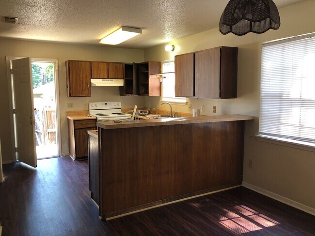 107-107 Jester Cir in Longview, TX - Building Photo - Building Photo