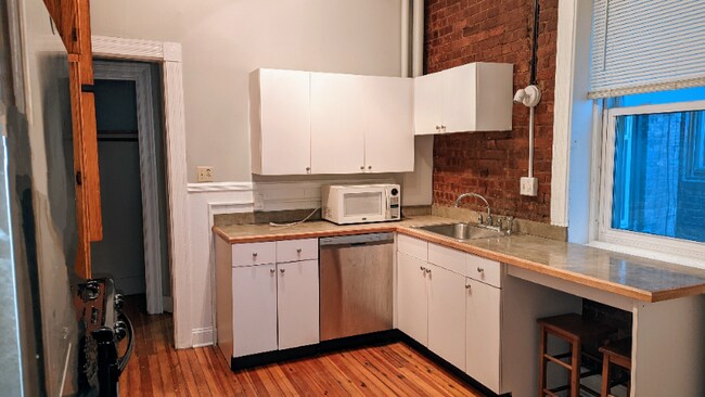 544 Madison Ave in Albany, NY - Building Photo - Building Photo