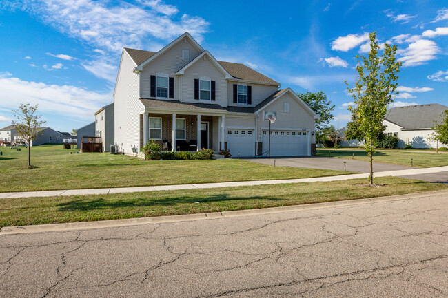 8717 Pebble Creek Ct in Wonder Lake, IL - Building Photo - Building Photo