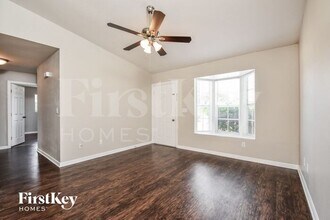 18525 Sebring Rd in Ft. Myers, FL - Building Photo - Building Photo