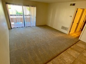 8500 E Indian School Rd in Scottsdale, AZ - Building Photo - Building Photo