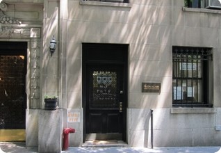 161 E 81st St in New York, NY - Foto de edificio - Building Photo