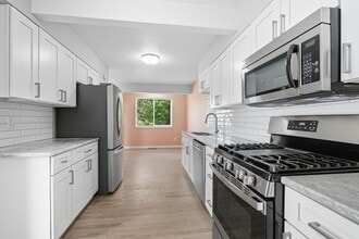 4896 Brandon Creek Dr in Boulder, CO - Building Photo - Building Photo