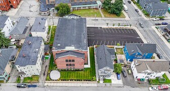 72 Boisvert St, Unit 7 in Lowell, MA - Building Photo