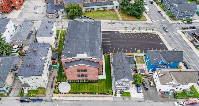 72 Boisvert St, Unit 7