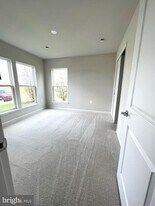 15139 Jaxton Sq Ln in Haymarket, VA - Building Photo