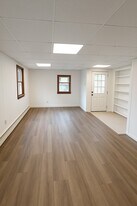 370 Falling Run Rd, Unit 1 in Morgantown, WV - Building Photo