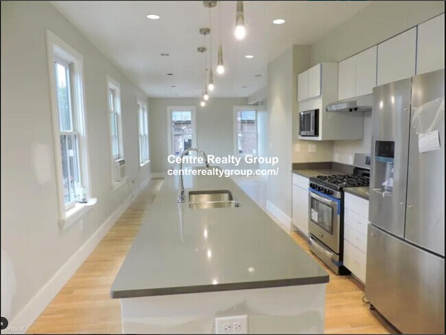 40 Bow St, Unit 1 in Cambridge, MA - Building Photo - Building Photo