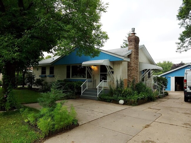 property at 7048 France Ave N