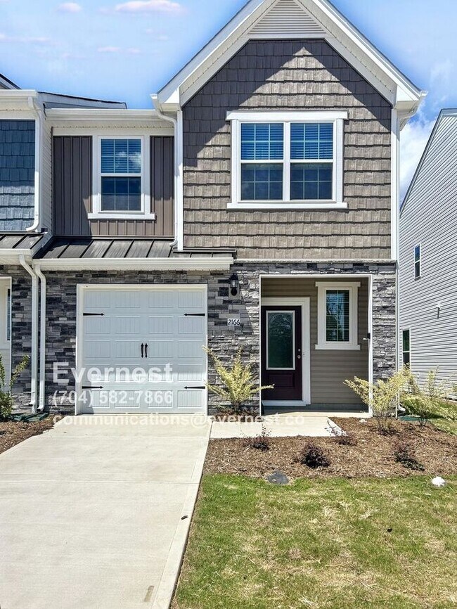 property at 2166 Willow Gln Dr