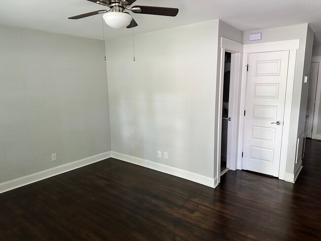 1826 Merriman Ave in Charlotte, NC - Building Photo - Building Photo