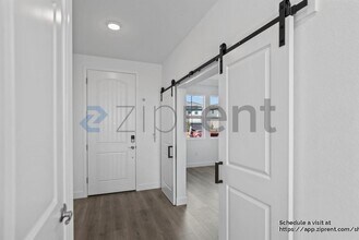 384 Gold Coast Rd in Lathrop, CA - Building Photo - Building Photo